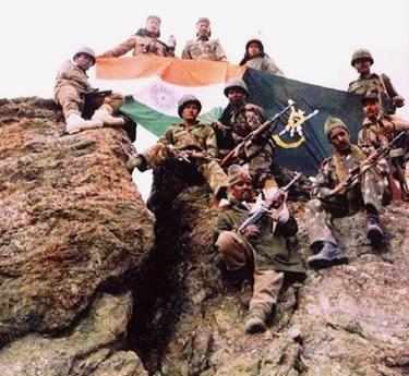 Indian soldiers during Kargil War