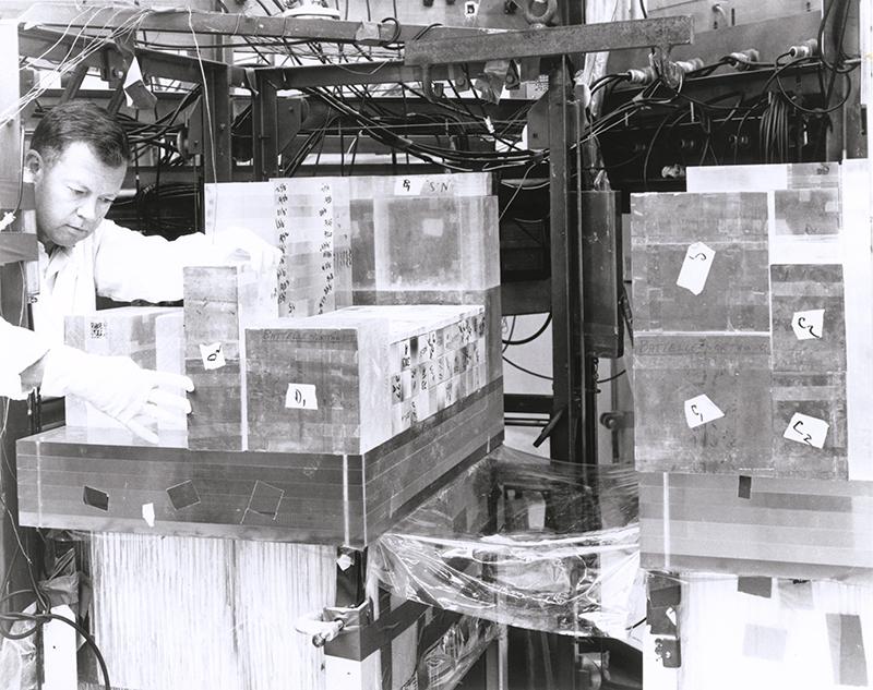 Plutonium-uranium fuel core under assembly Plutonium-Uranium fuel core under assembly